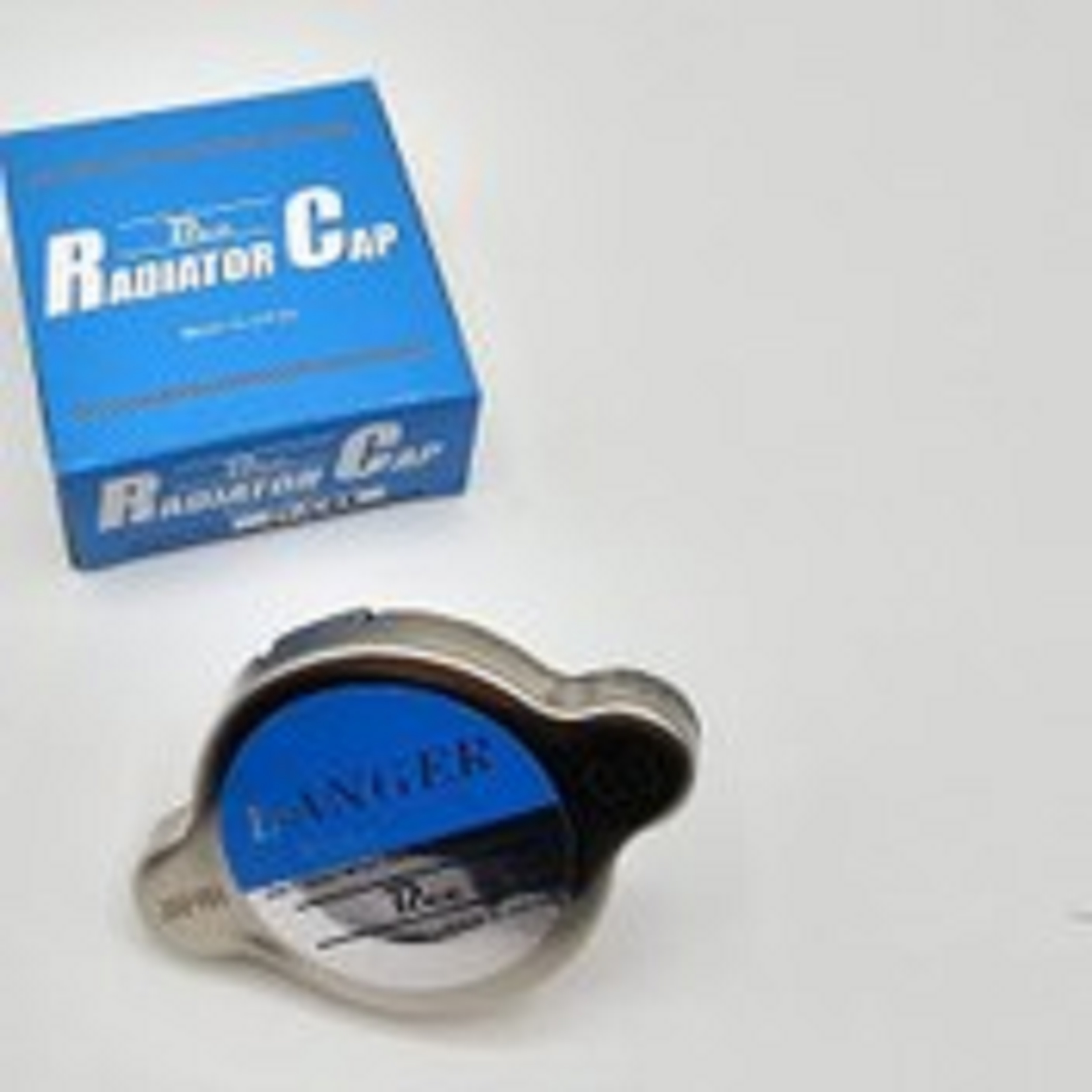 درب رادیاتور کوچک 1.1 ساخت ژاپن برای مزدا 323 FL